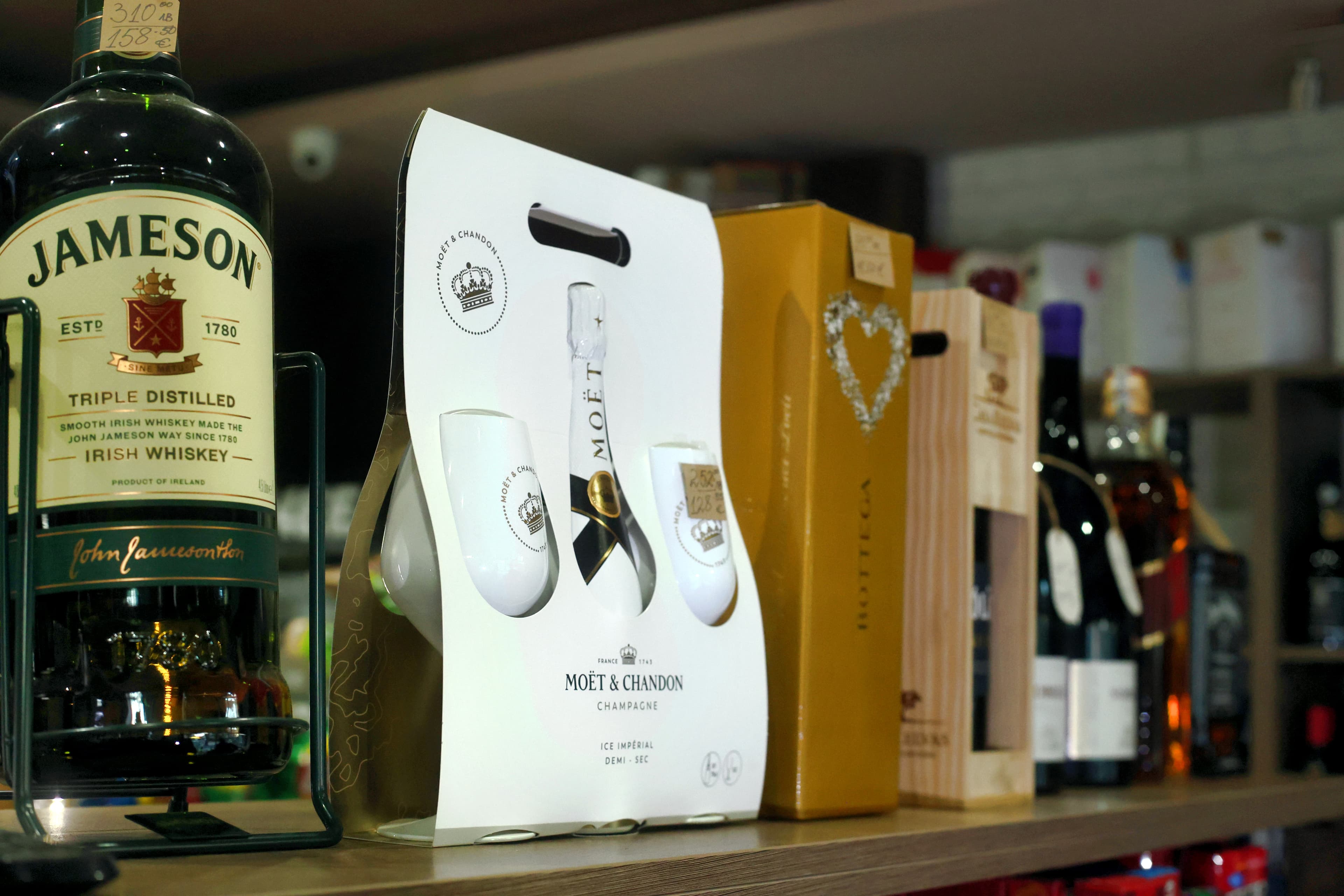 Галерия Авеню – снимка 6