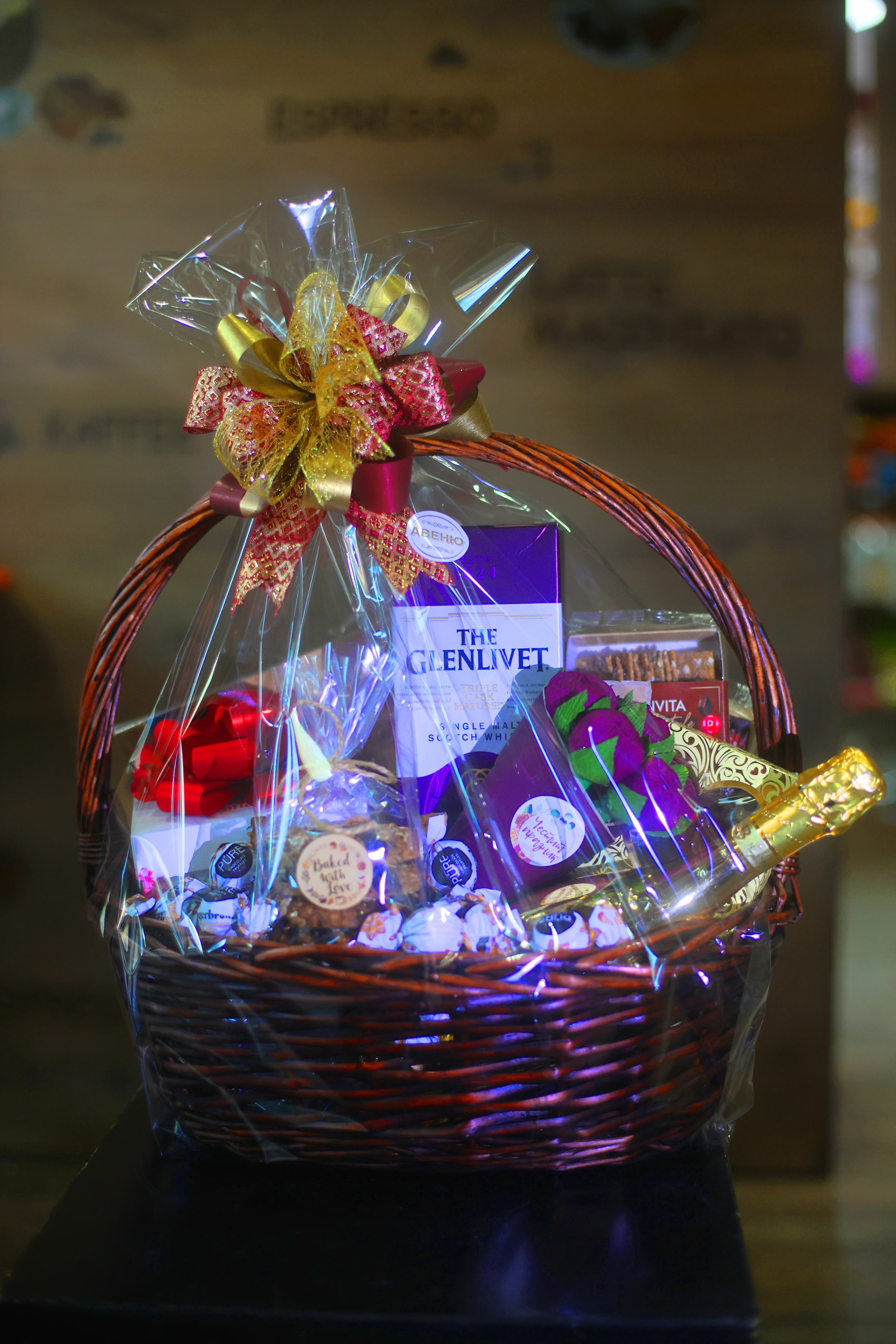 Подаръчна кошница